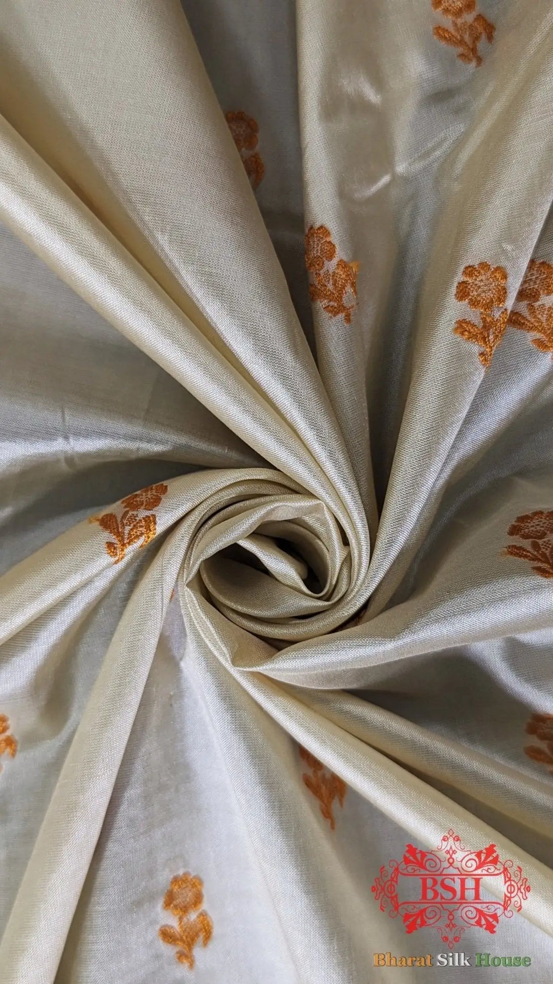 Pure Banrasi Handloom Katan Silk Meenakari Antique Zari Saree In Shades Of Beige With Golden Border - Bharat Silk House Pure Kataan Silk