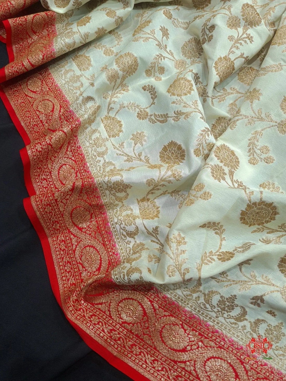Pure Chiffon White With Red Border Saree - Bharat Silk House Chiffon Sarees