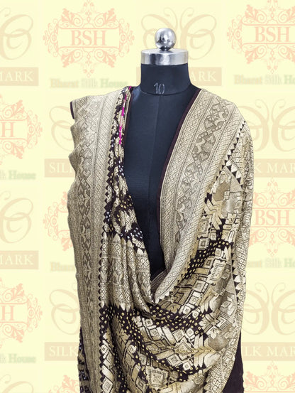 Pure Georgette Banarasi Handloom Bandhej Saree In Dual Shades Of Pink & Hickory Brown - Bharat Silk House Bandhej