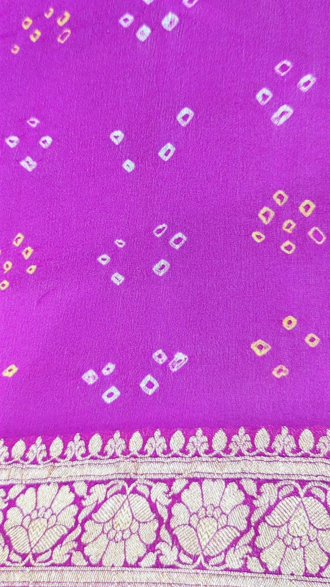 Pure Georgette Handloom Banarasi Bandhej Saaree In Dual Shades Of Red/Pink - Bharat Silk House Bandhej
