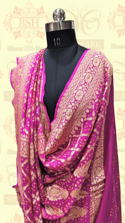 Pure Georgette Handloom Banarasi Bandhej Saaree In Dual Shades Of Red/Pink - Bharat Silk House Bandhej