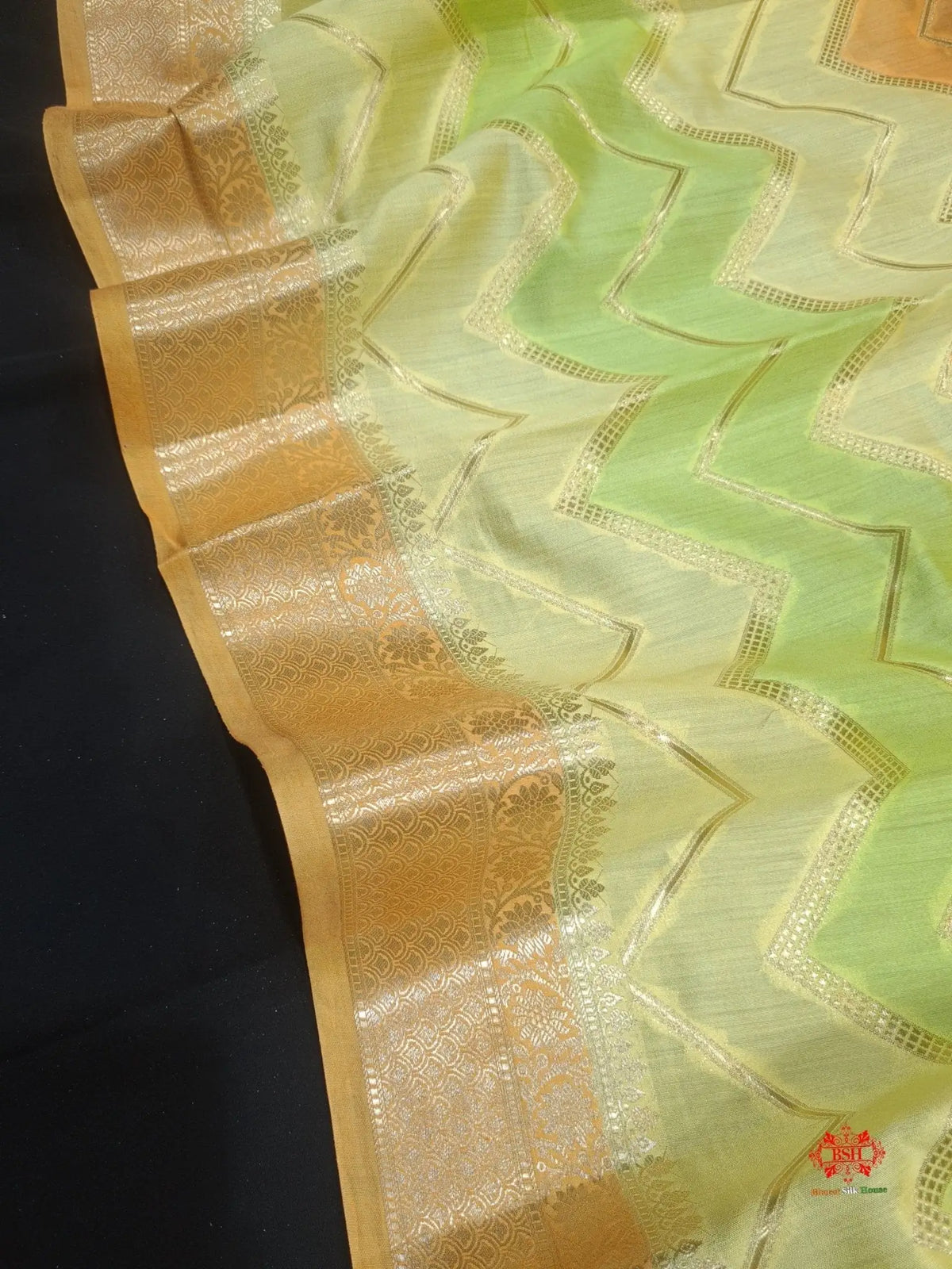 Pure Rangkaat Multi Color Zigzag Chiniya Silk Saree - Bharat Silk House Chiniya Saree
