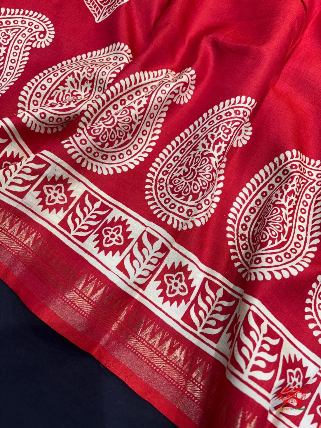Red With Green Pallu Pure Katan Lightweight Digital Art Summer Wear Saree - Bharat Silk House katan silk