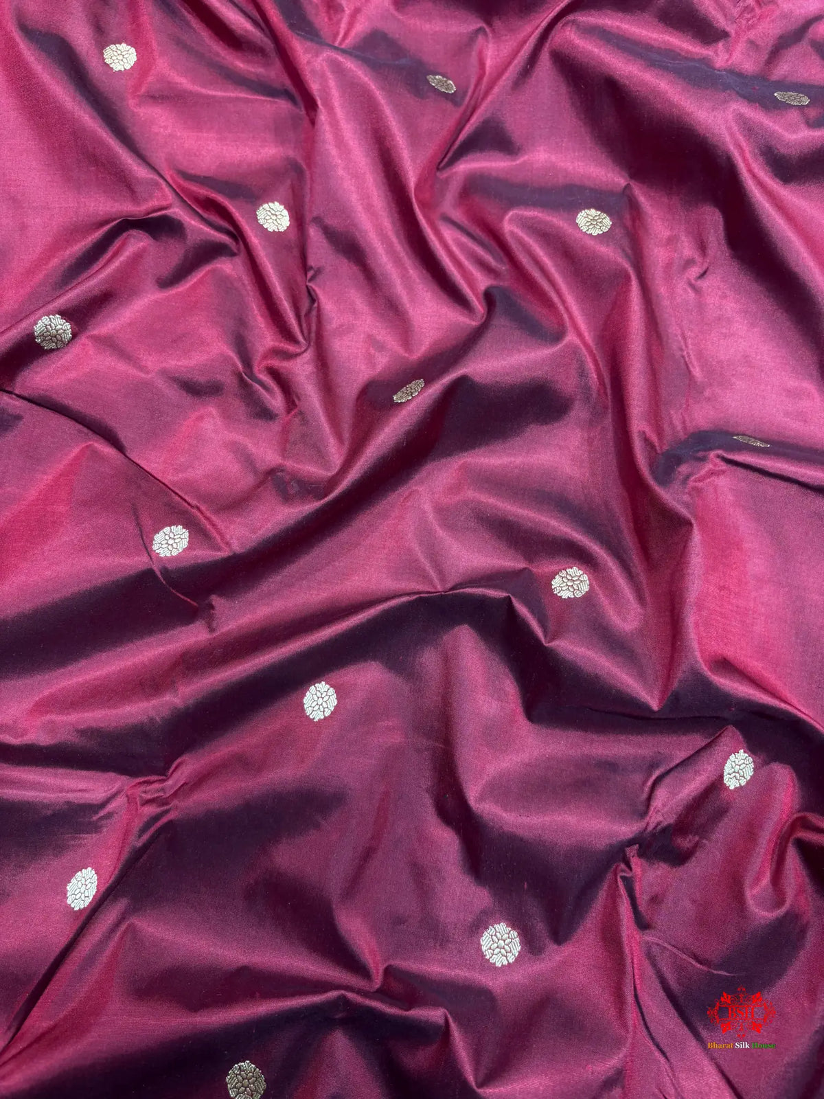 Pure Banarasi  Handloom Katan Silk Antique Zari Saree In Shades Of Brown - Pure Kataan Silk -