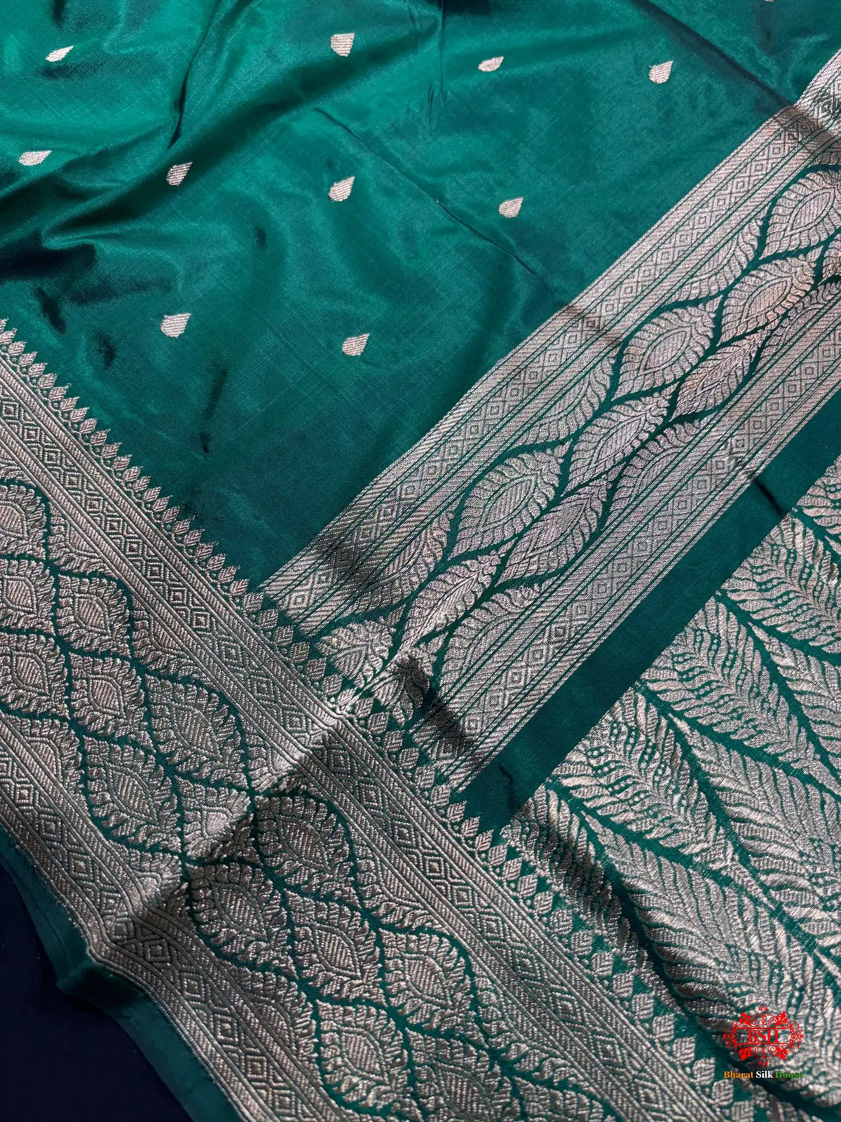 Pure Banarasi  Handloom Katan Silk Antique Zari Saree In Shades Of Green - Pure Kataan Silk -