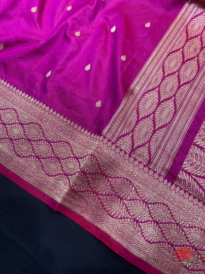 Pure Banarasi  Handloom Katan Silk Antique Zari Saree In Shades Of Pink - Pure Kataan Silk - 
