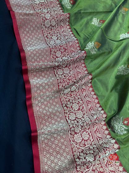 Pure Banarasi  Handloom Katan Silk Antique Zari Meenakari Saree In Shades Of Green - Pure Kataan Silk - 