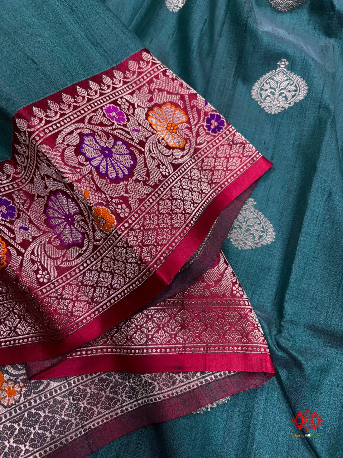 Green Shade With Meena Border Pure Banarasi Tusser Moonga Silk Saree - Pure Kataan Silk -