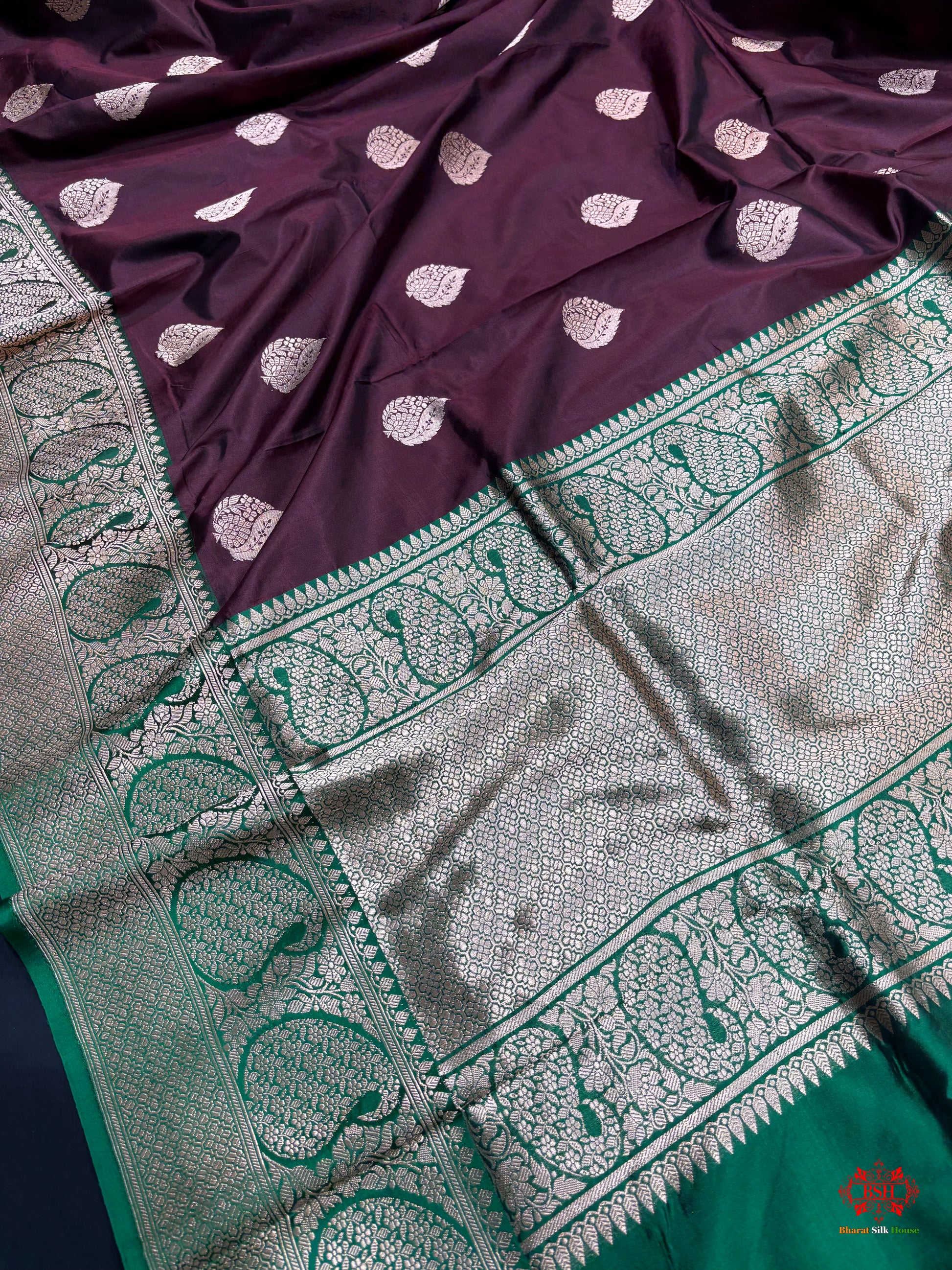 Pure Banarasi  Handloom Katan Silk  Antique Zari Saree In Shades Of Coffee Brown - Pure Kataan Silk - 