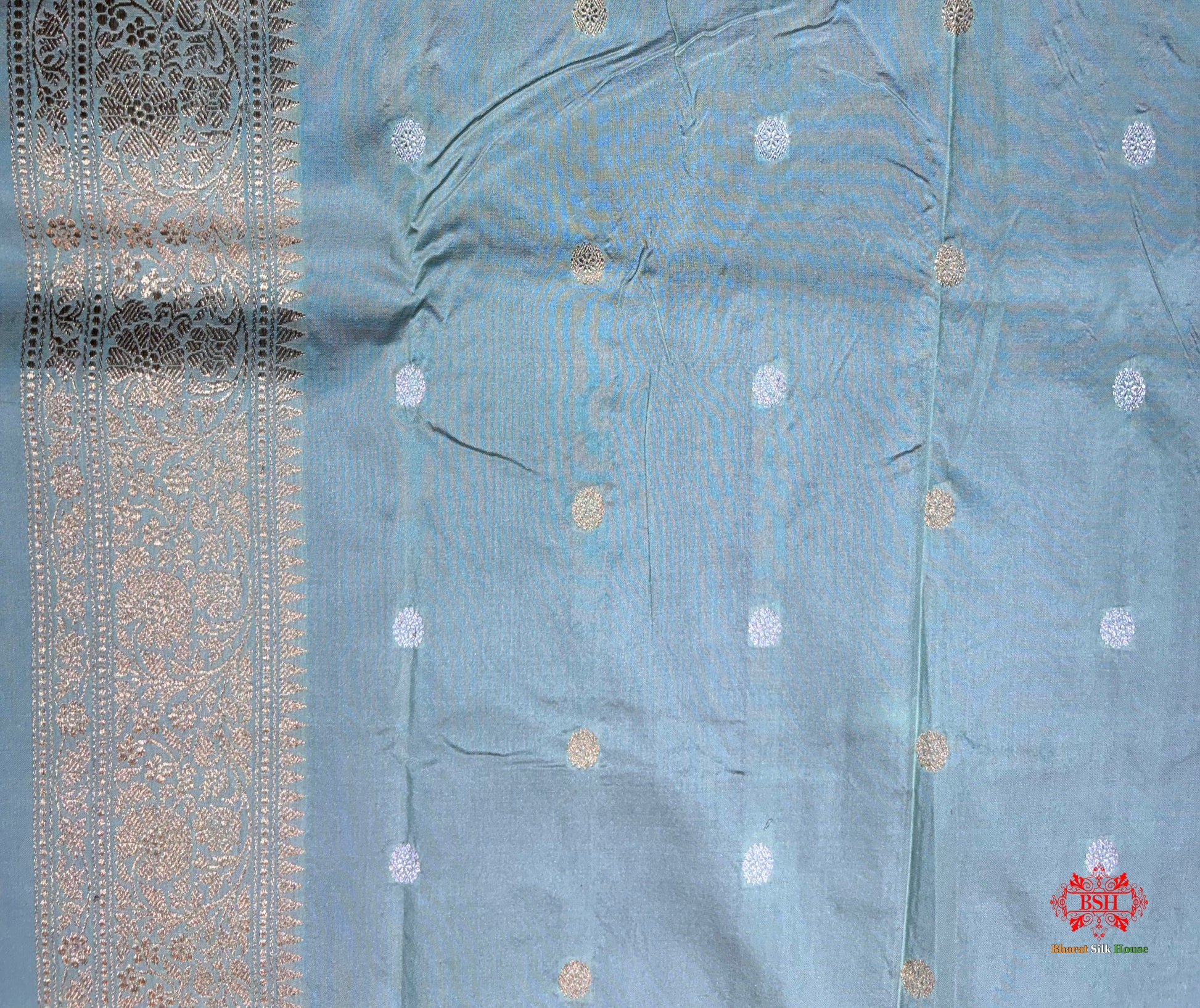 Pure Banarasi  Handloom Katan Silk  Antique Dual Zari Saree In Shades Of Sea Green - Pure Kataan Silk - 
