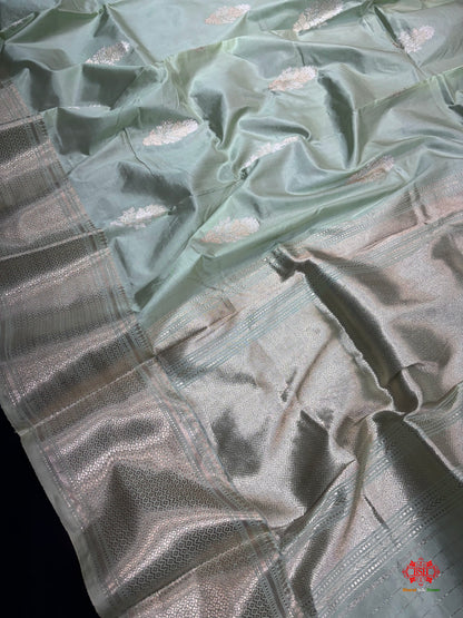 Pure Banarasi  Handloom Katan Silk  Antique Dual Zari Saree In Shades Of Light Firozi - Pure Kataan Silk - 