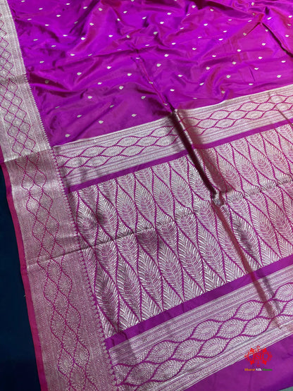Pure Banarasi  Handloom Katan Silk Antique Zari Saree In Shades Of Pink - Pure Kataan Silk -