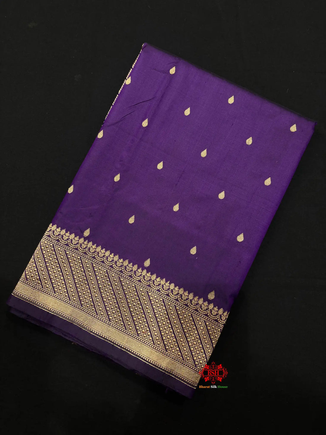 Pure Banarasi  Handloom Katan Silk Antique Zari Saree In Shades Of Navy Blue - Pure Kataan Silk -