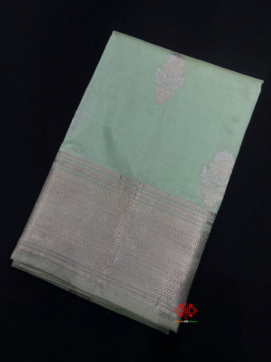 Pure Banarasi  Handloom Katan Silk  Antique Dual Zari Saree In Shades Of Light Firozi - Pure Kataan Silk - 