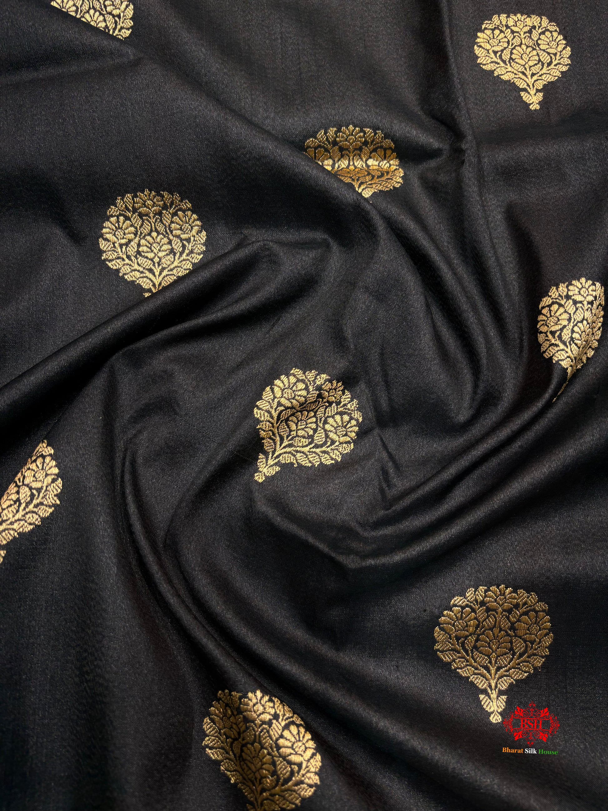 Black Shade Pure Banarasi Tusser Moonga Silk Saree - Pure Kataan Silk - 