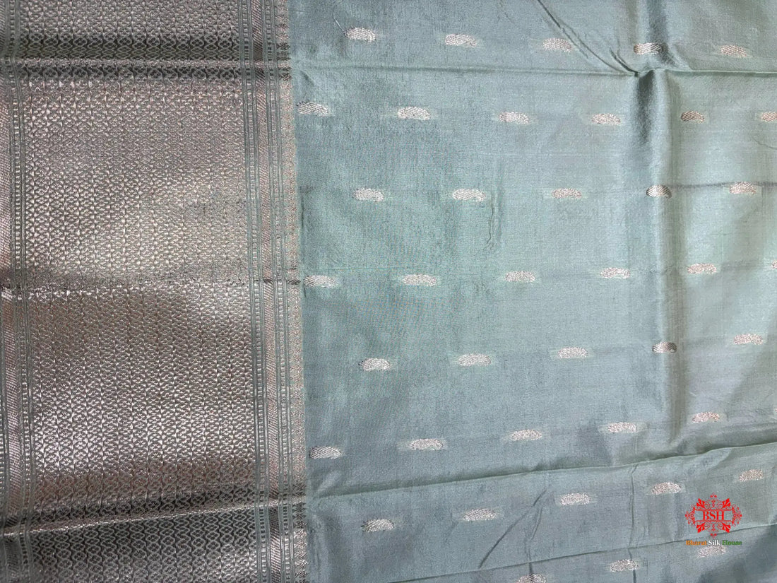Pure Banarasi  Handloom Katan Silk  Antique Dual Zari Saree In Shades Of Light Firozi - Pure Kataan Silk -