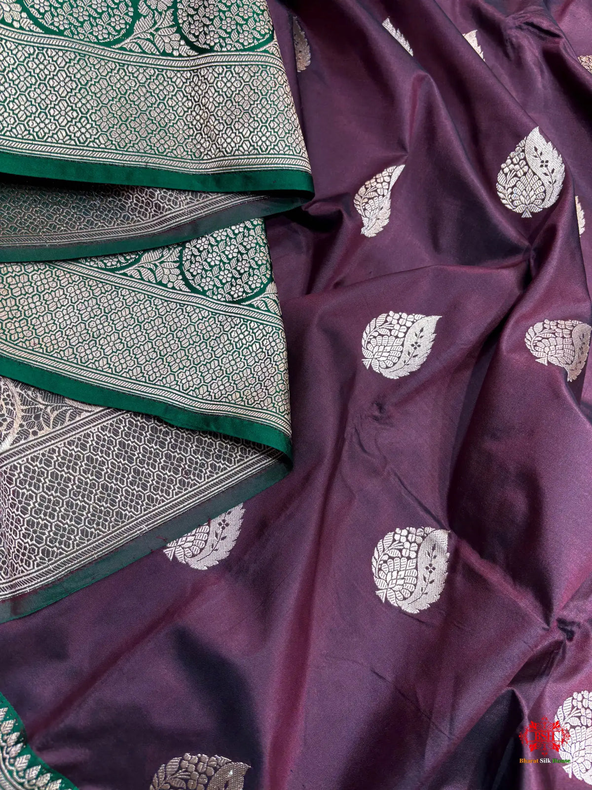 Pure Banarasi  Handloom Katan Silk  Antique Zari Saree In Shades Of Coffee Brown - Pure Kataan Silk -