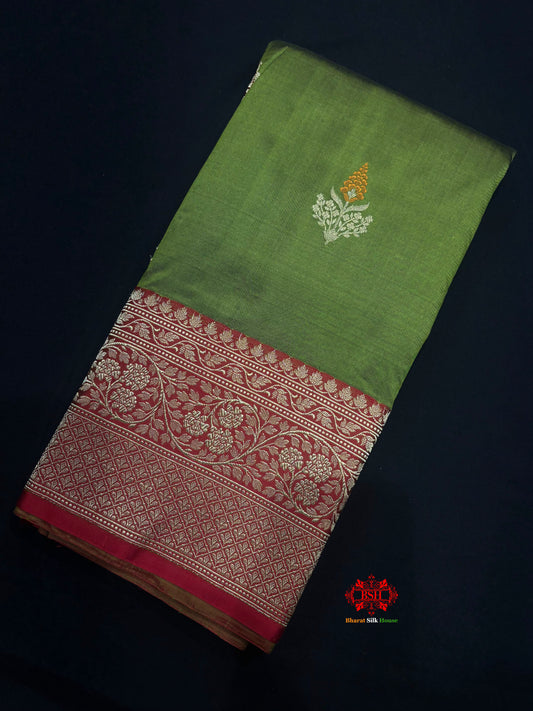 Pure Banarasi  Handloom Katan Silk Antique Zari Meenakari Saree In Shades Of Green - Pure Kataan Silk - 