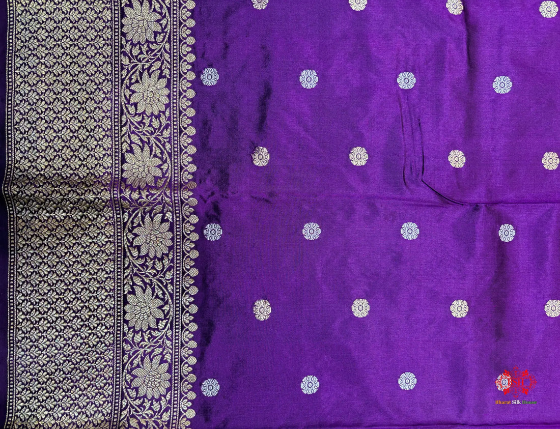 Pure Banarasi  Handloom Katan Silk  Antique Dual Zari Saree In Shades Of Indigo Blue - Pure Kataan Silk -
