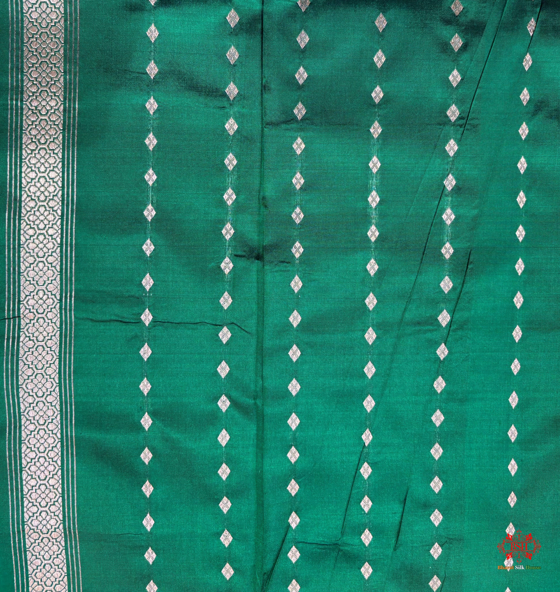 Pure Banarasi  Handloom Katan Silk  Antique Zari Saree In Shades Of Coffee Brown - Pure Kataan Silk - 