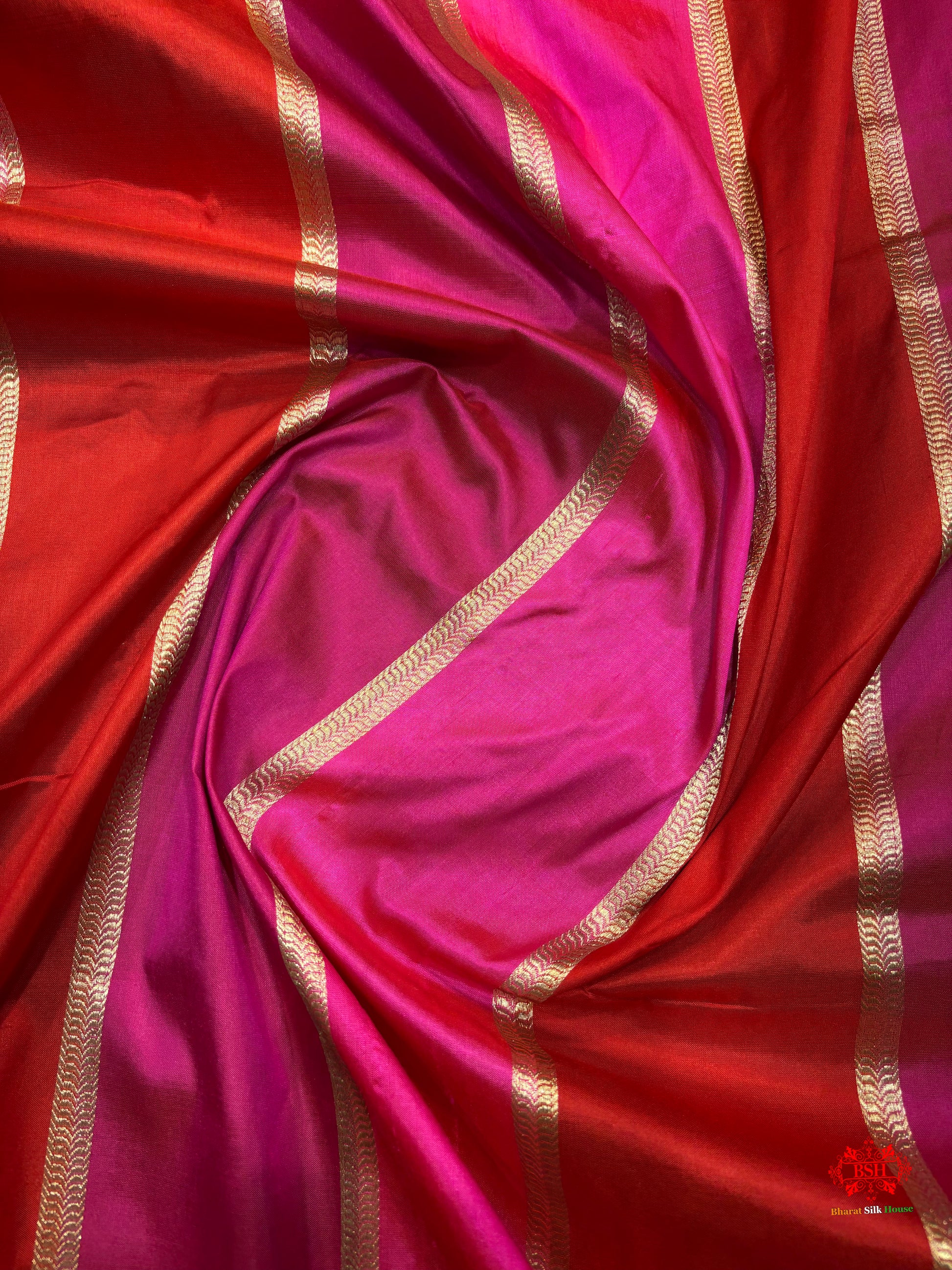 Pure Banarasi  Handloom Katan Silk Antique Zari Saree In Multi Color - Pure Kataan Silk - 
