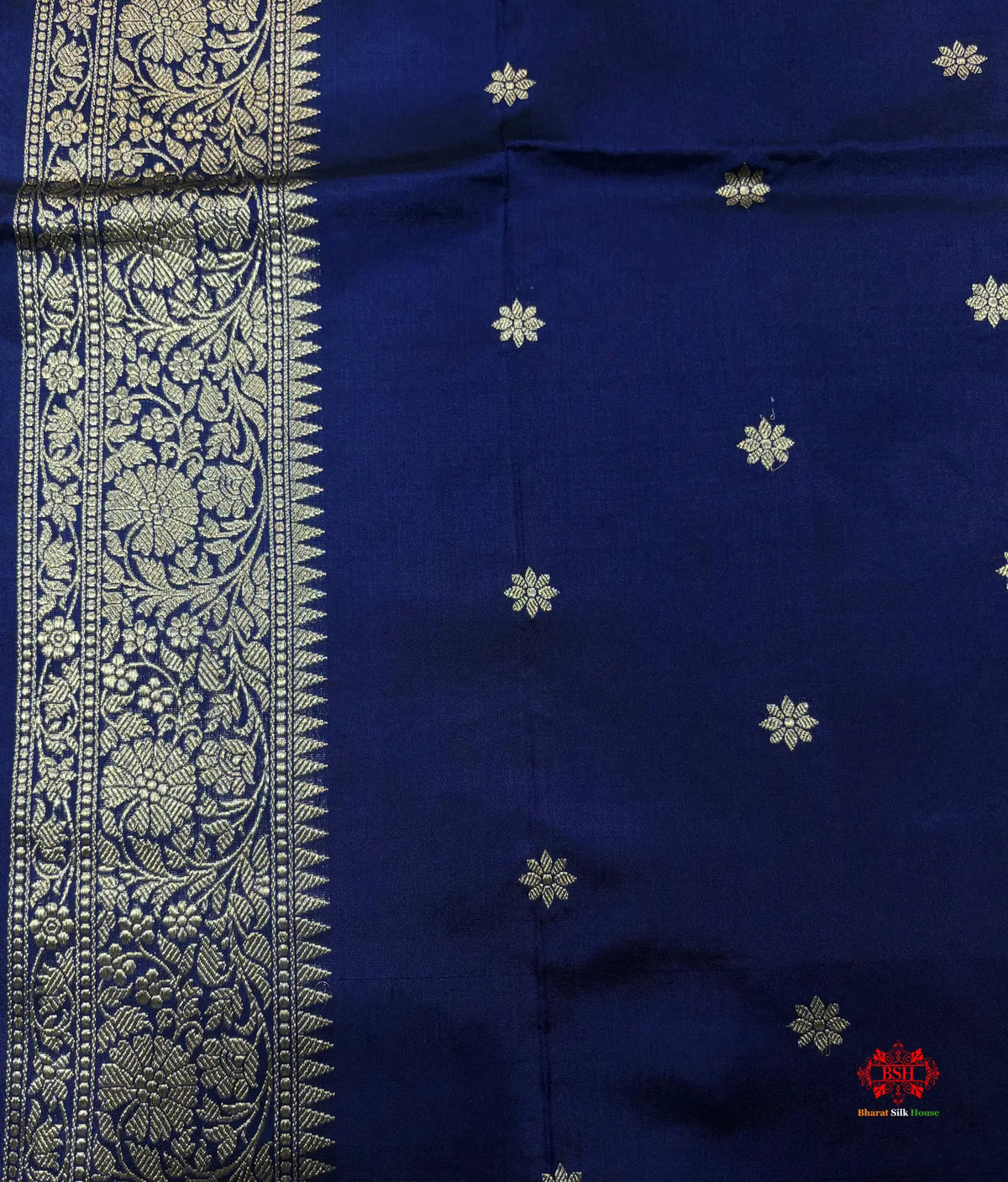 Pure Banarasi  Handloom Katan Silk Antique Zari Saree In Shades Of Blue - Pure Kataan Silk -