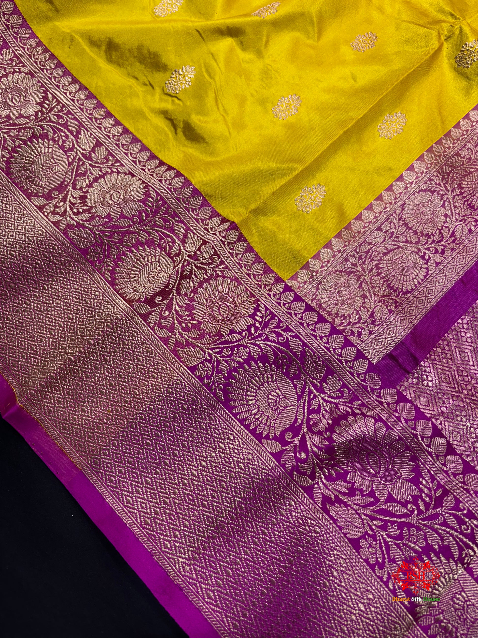 Pure Banarasi  Handloom Katan Silk Antique Zari Saree In Shades Of Yellow - Pure Kataan Silk - 
