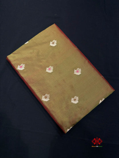 Pure Banarasi  Handloom Katan Silk Antique Meena Zari Saree In Cross Shades Of Green/Red - Pure Kataan Silk - 