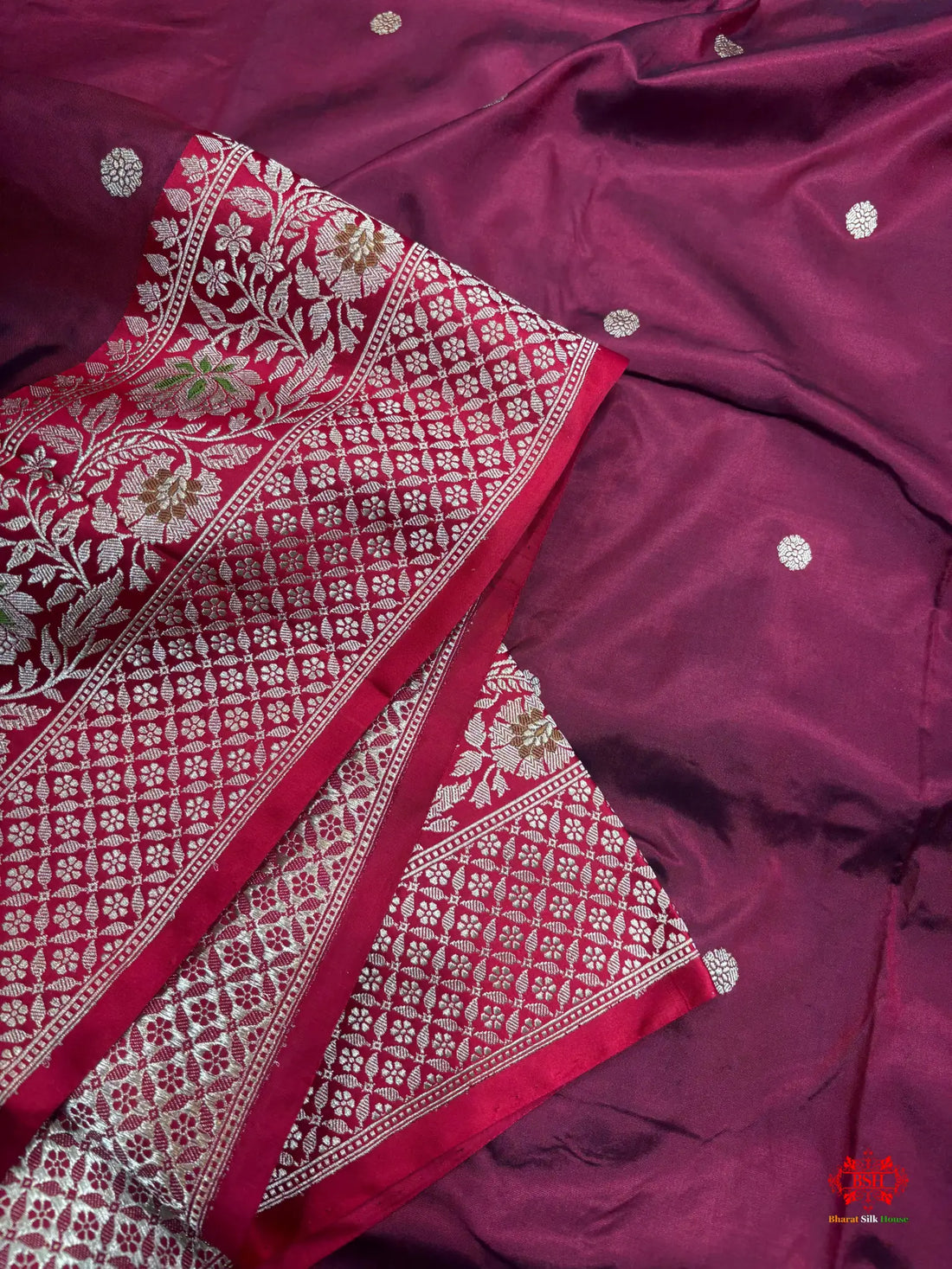 Pure Banarasi  Handloom Katan Silk Antique Zari Saree In Shades Of Brown - Pure Kataan Silk -