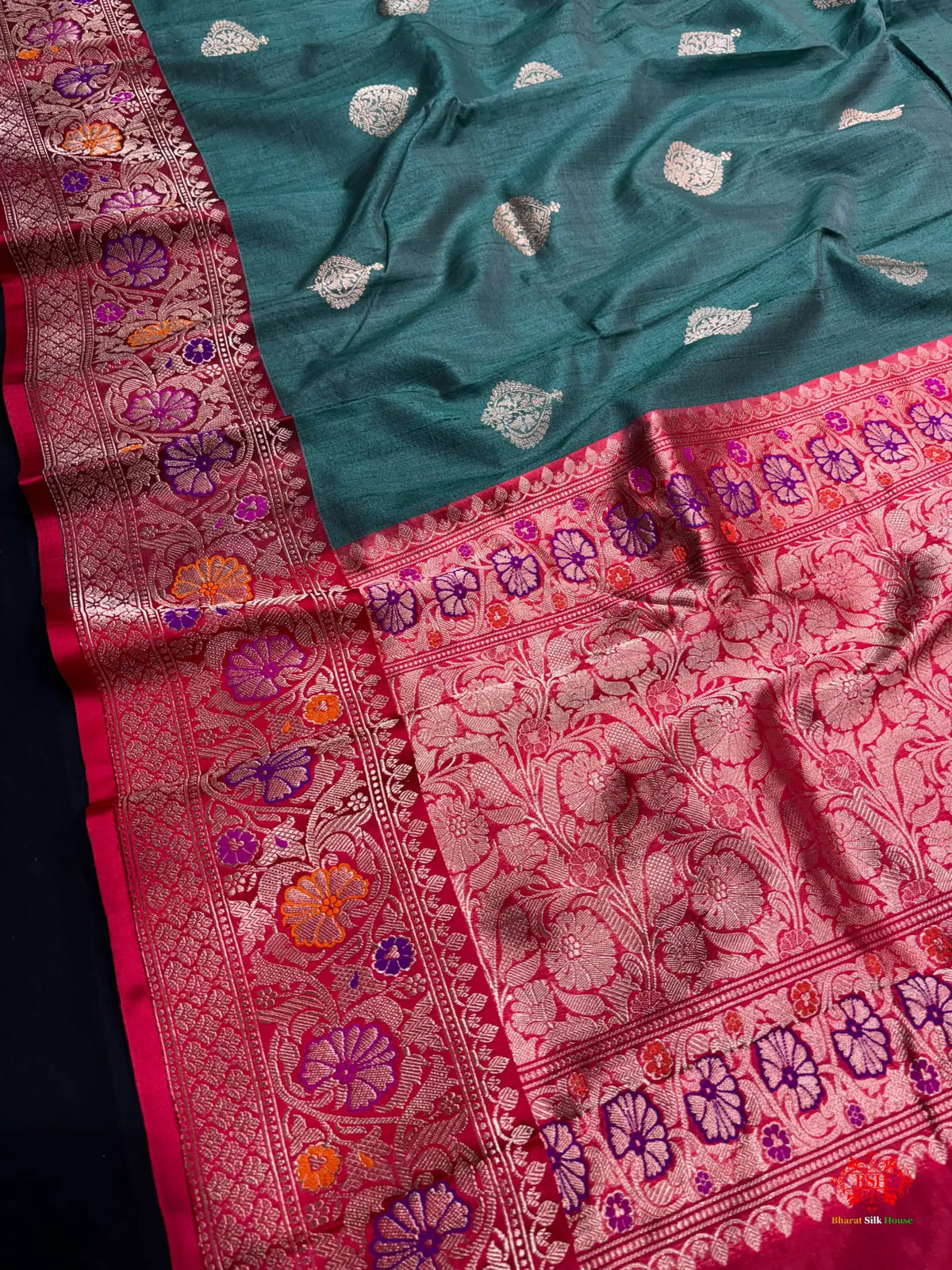 Green Shade With Meena Border Pure Banarasi Tusser Moonga Silk Saree - Pure Kataan Silk -