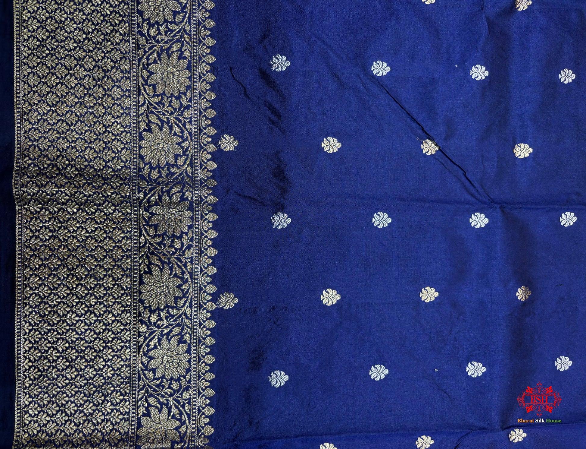 Pure Banarasi  Handloom Katan Silk  Antique Dual Zari Saree In Shades Of Blue - Pure Kataan Silk - 