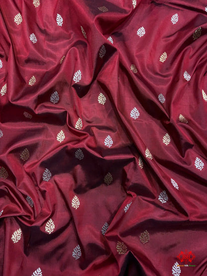 Pure Banarasi  Handloom Katan Silk  Antique Dual Zari Saree In Shades Of Maroon - Pure Kataan Silk -
