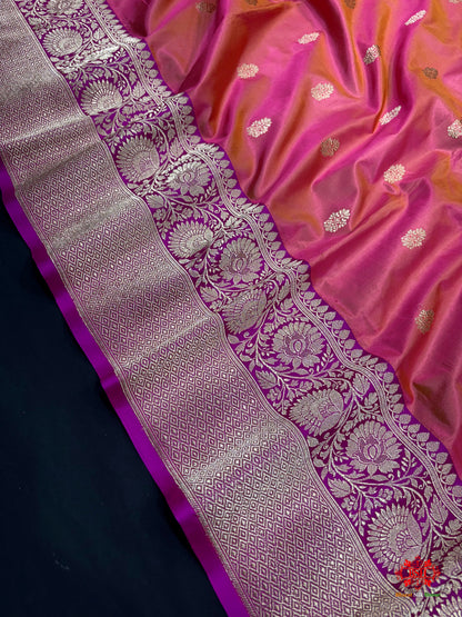Pure Banarasi  Handloom Katan Silk Antique Zari Saree In Cross Shades Of Pink/Orange - Pure Kataan Silk - 