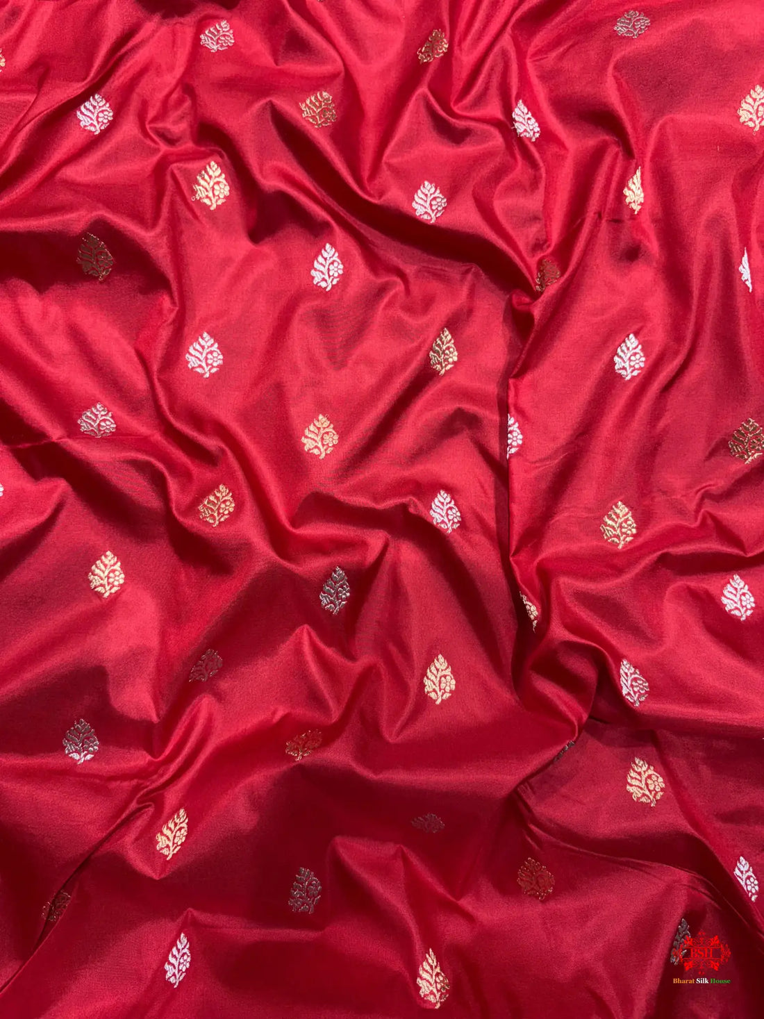 Pure Banarasi  Handloom Katan Silk  Antique Dual  Zari Saree In Shades Of Red - Pure Kataan Silk -