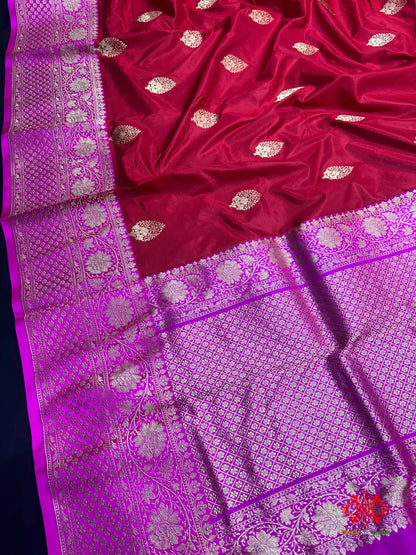 Pure Banarasi  Handloom Katan Silk Antique Zari Saree In Shades Of Red - Pure Kataan Silk -