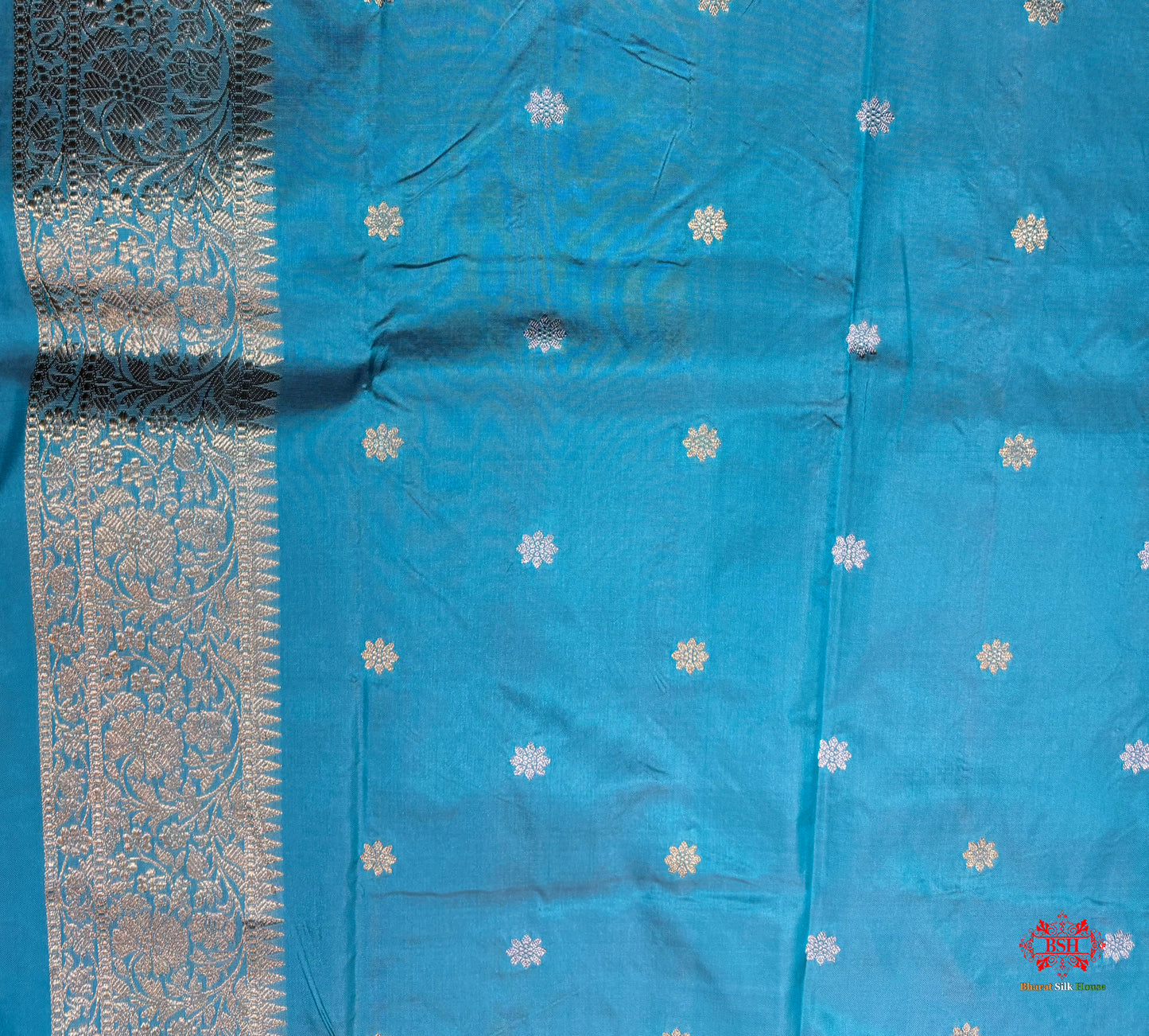 Pure Banarasi  Handloom Katan Silk  Antique Dual Zari Saree In Shades Of Firozi - Pure Kataan Silk - 