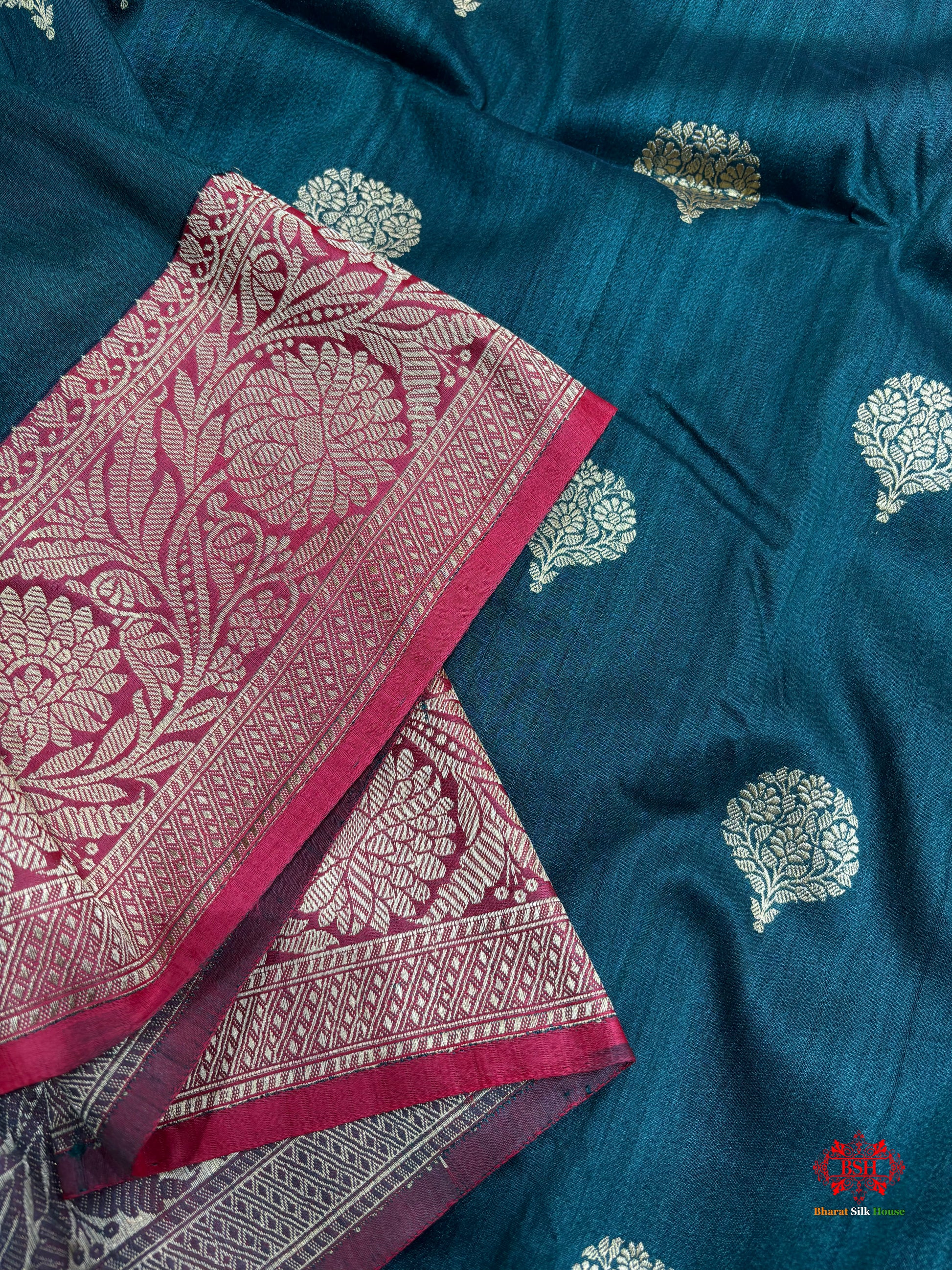 Green Shade Pure Banarasi Tusser Moonga Silk Saree - Tussar - 
