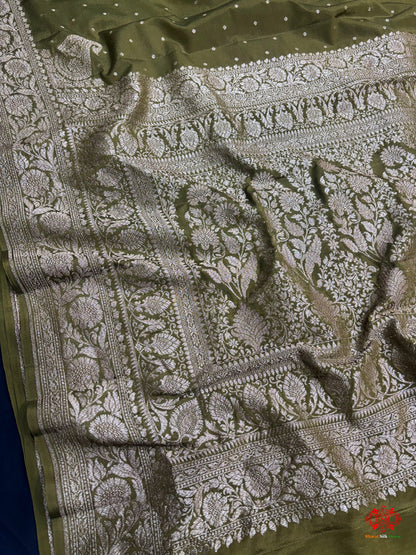 Pure Silk Crape Khaddi Georgette Saree With Antique Zari In Shades Of Green - Crepe Khaddi - 