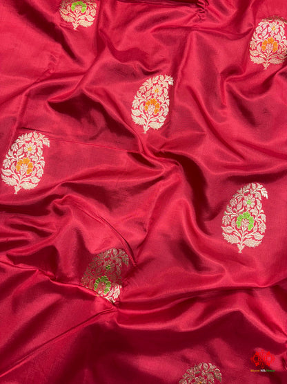 Pure Banarasi  Handloom Katan Silk Antique Zari Meenakari Saree In Shades Of Red - Pure Kataan Silk - 