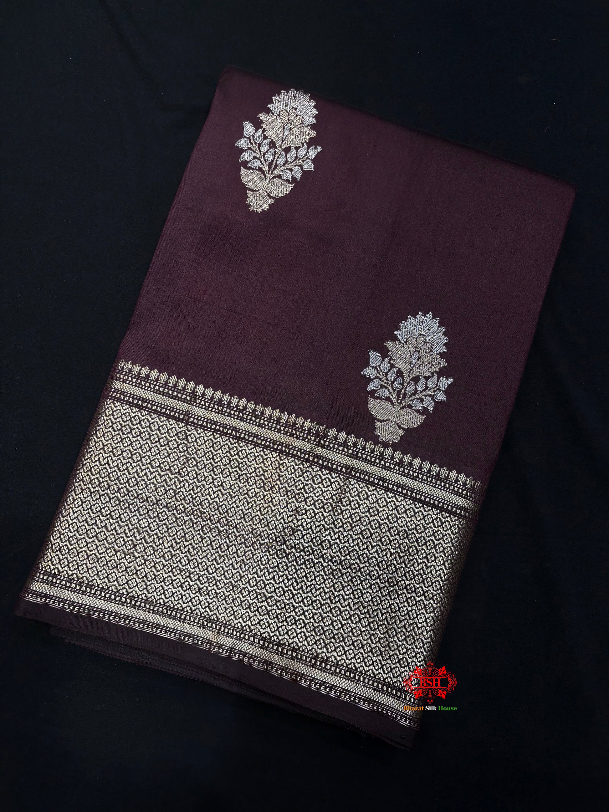 Pure Banarasi  Handloom Katan Silk  Antique Dual Zari Saree In Shades Of Garnet - Pure Kataan Silk - 