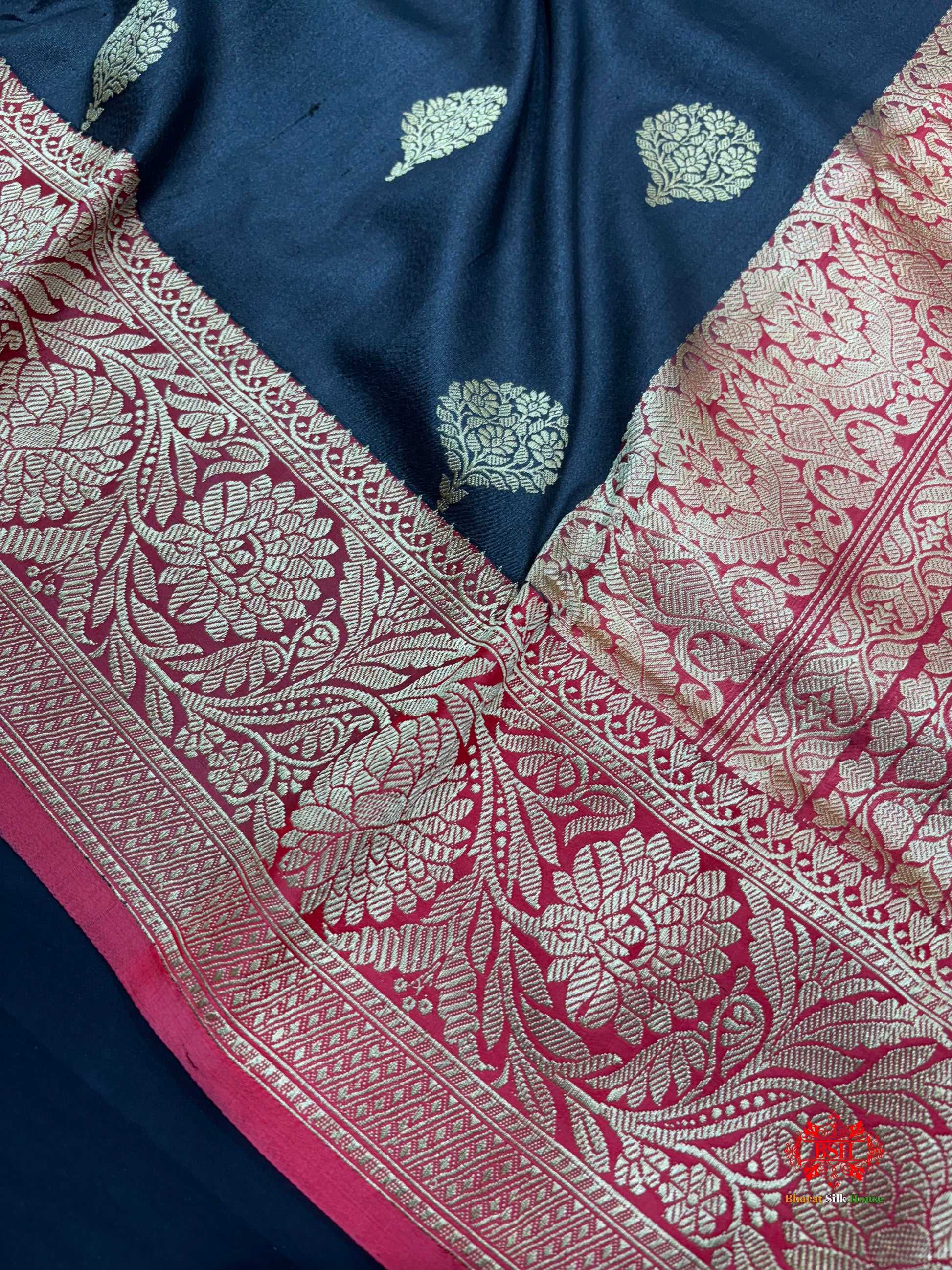 Black Shade Pure Banarasi Tusser Moonga Silk Saree - Pure Kataan Silk - 