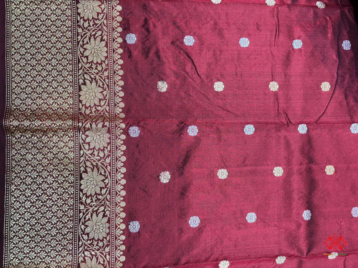 Pure Banarasi Handloom Katan Silk Antique Dual Zari Saree In Shades Of Maroon - Pure Kataan Silk -