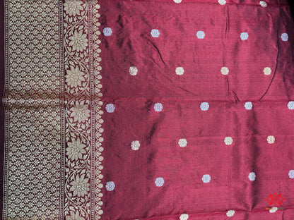 Pure Banarasi Handloom Katan Silk Antique Dual Zari Saree In Shades Of Maroon - Pure Kataan Silk -