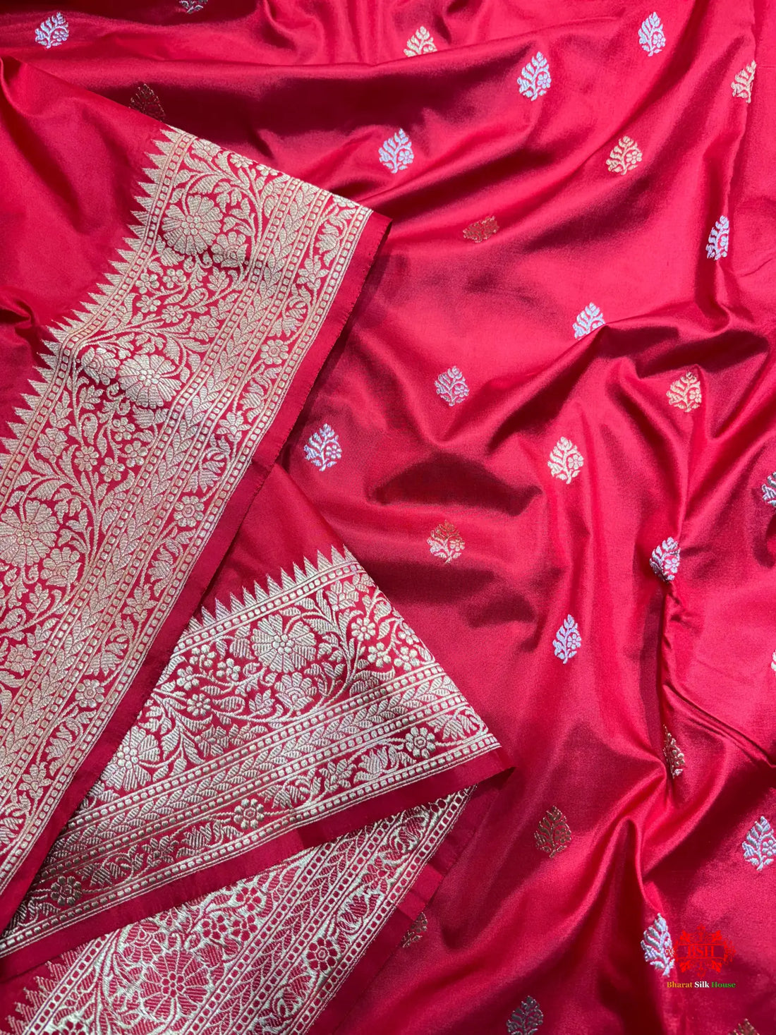 Pure Banarasi  Handloom Katan Silk  Antique Dual  Zari Saree In Shades Of Red - Pure Kataan Silk -