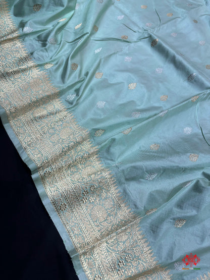 Pure Banarasi  Handloom Katan Silk  Antique Dual Zari Saree In Shades Of Sea Green - Pure Kataan Silk - 