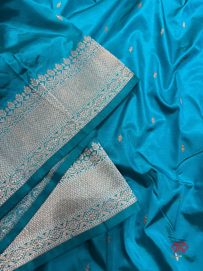 Pure Banarasi  Handloom Katan Silk Antique Zari Saree In Shades Of Firozi - Pure Kataan Silk -