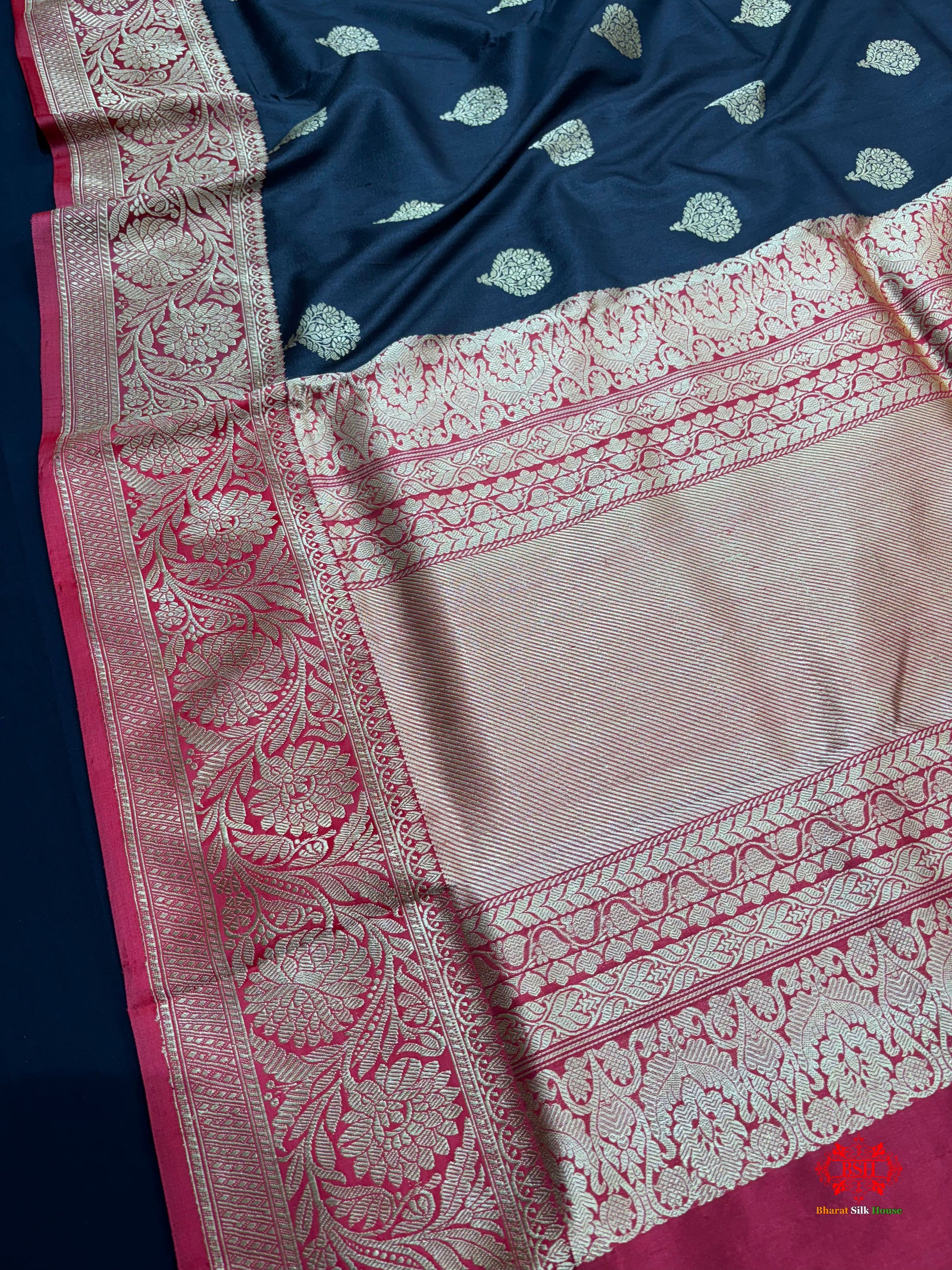 Black Shade Pure Banarasi Tusser Moonga Silk Saree - Pure Kataan Silk - 