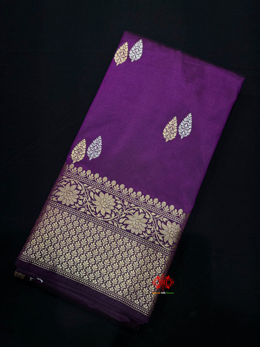 Pure Banarasi  Handloom Katan Silk  Antique Dual Zari Saree In Shades Of Indigo Blue - Pure Kataan Silk - 