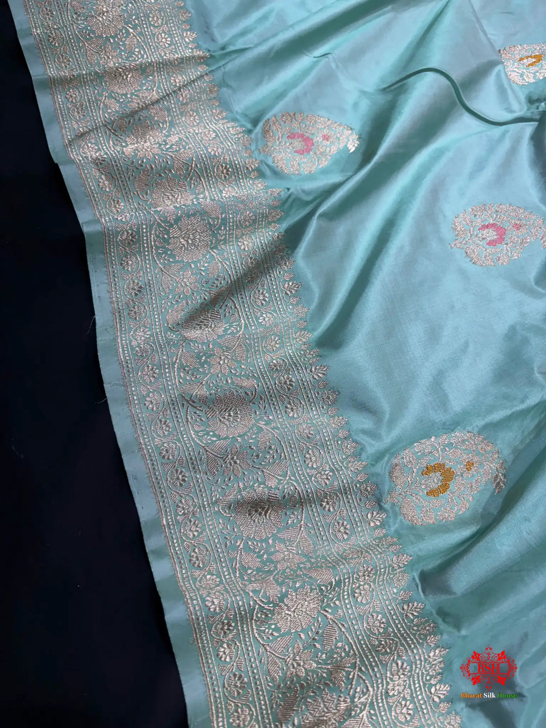 Pure Banarasi  Handloom Katan Silk Antique Zari Meenakari Saree In Shades Of Firozi - Pure Kataan Silk -