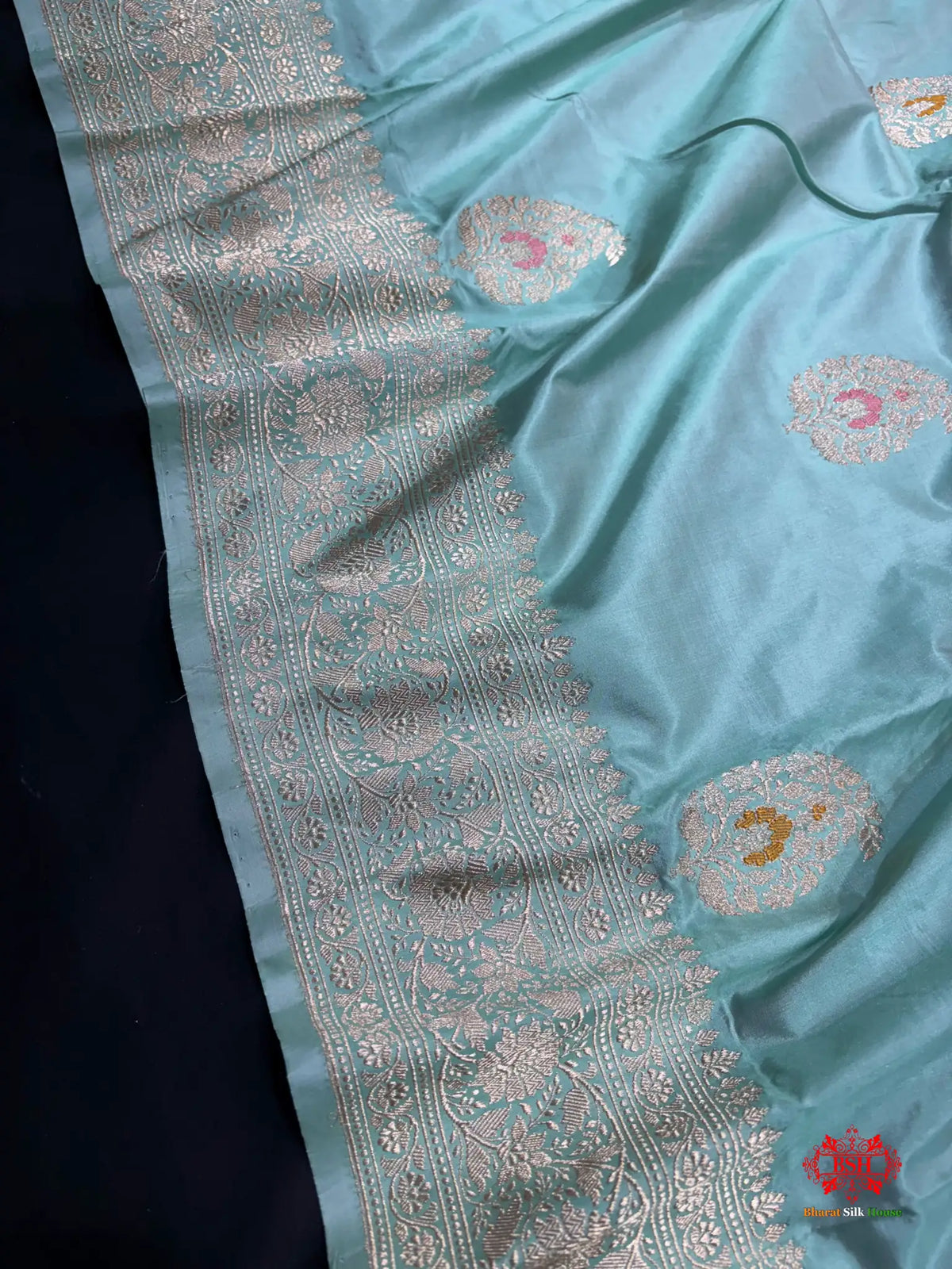 Pure Banarasi  Handloom Katan Silk Antique Zari Meenakari Saree In Shades Of Firozi - Pure Kataan Silk -